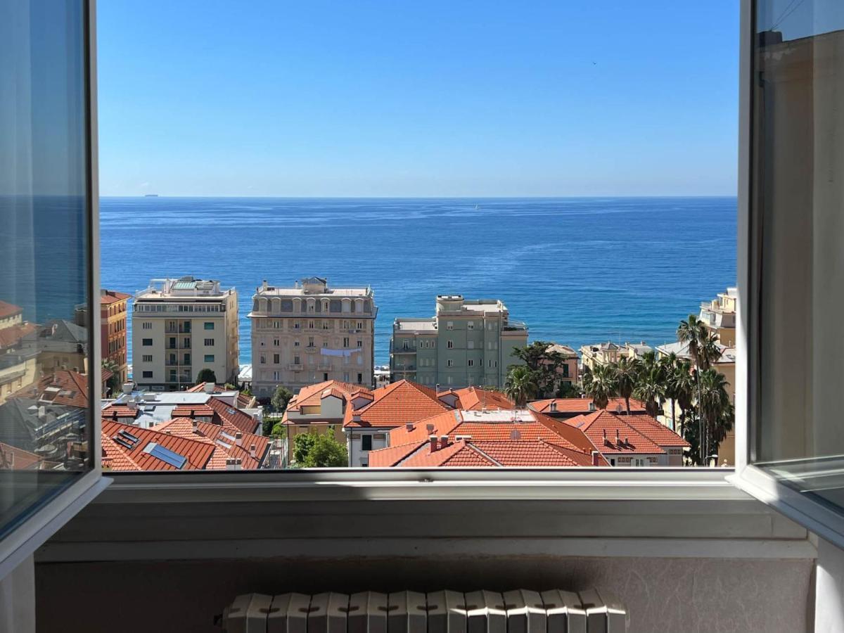 Grande Appartamento Vista Mare Varazze Esterno foto